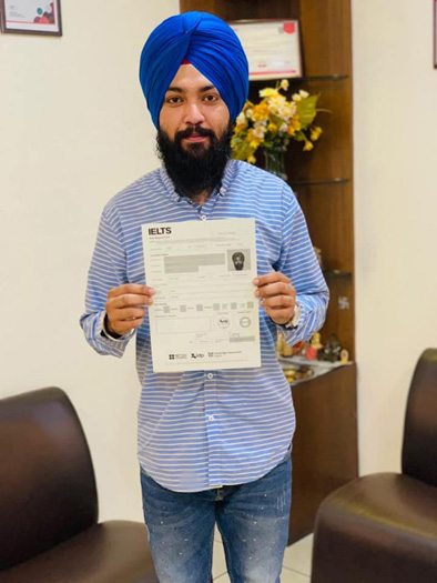 Maple IELTS fees in ludhiana Student